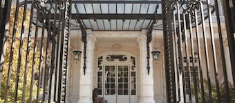 Shangri-La Paris