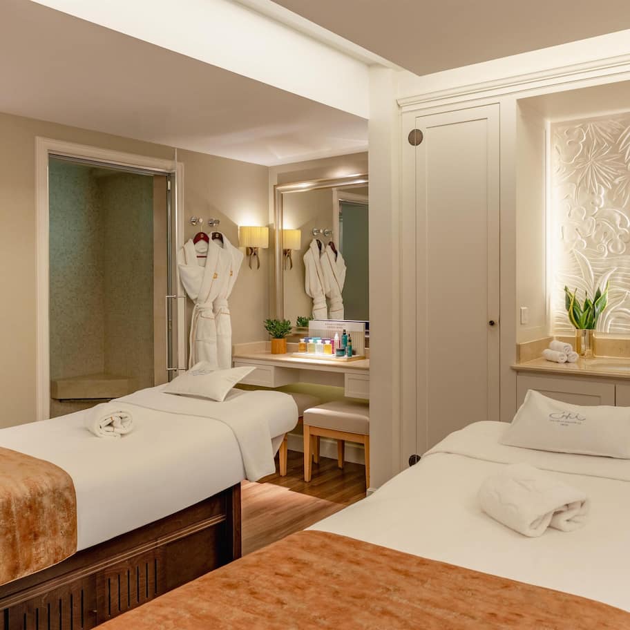 Couples treatment rooms, Turkish bath, body treatments, aromatherapy