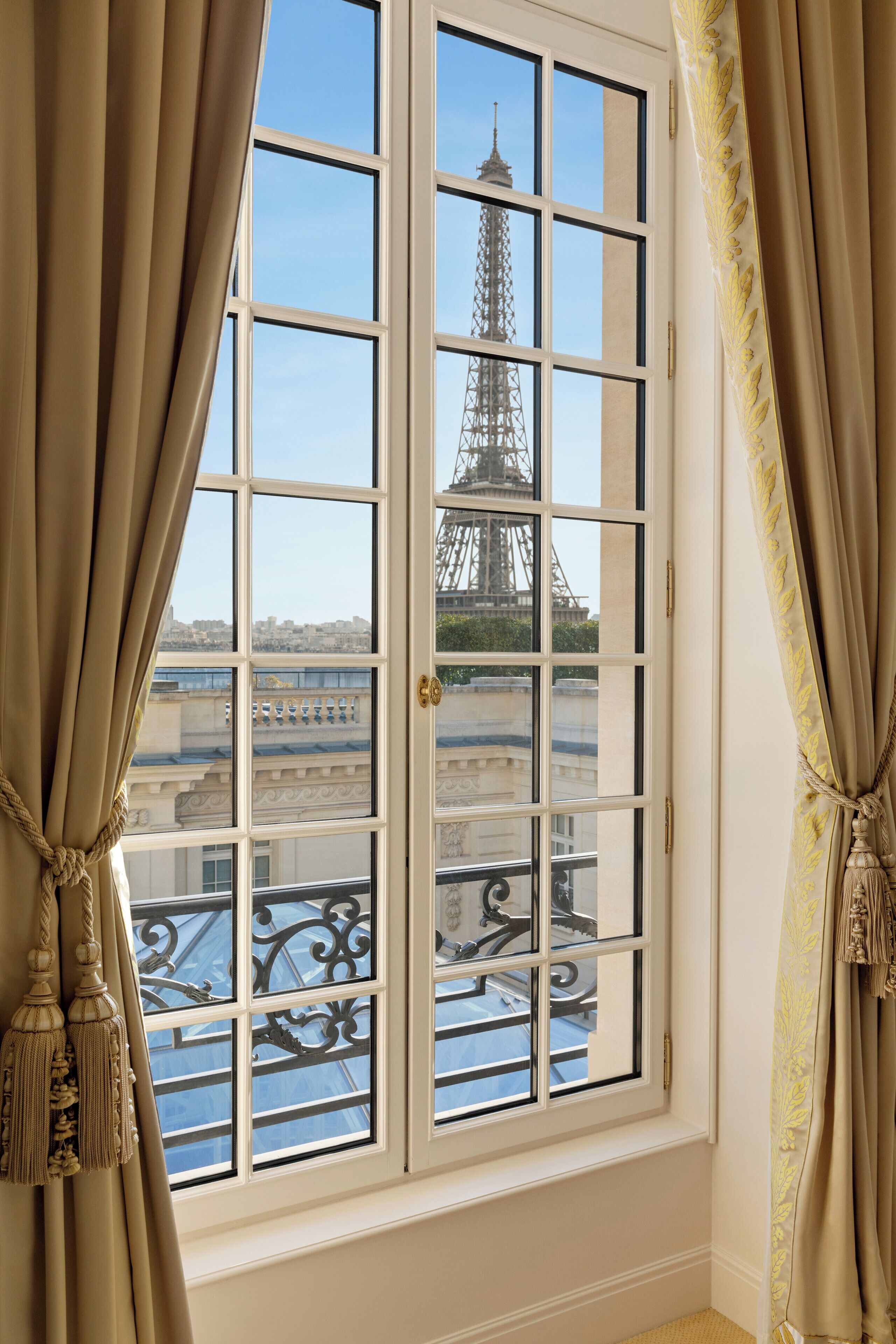 Photo - Shangri-La Paris Hotel