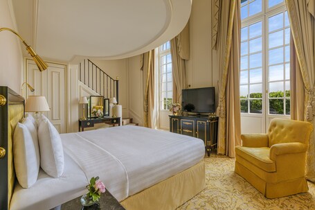 Shangri La Paris - Image 70