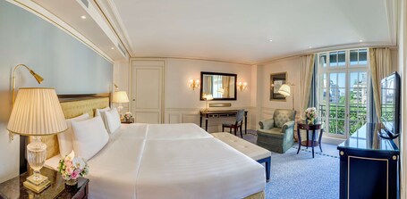 Shangri La Paris - Image 75