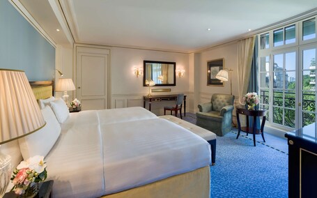 Shangri La Paris - Image 90