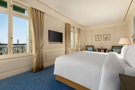 Shangri La Paris - Image 107