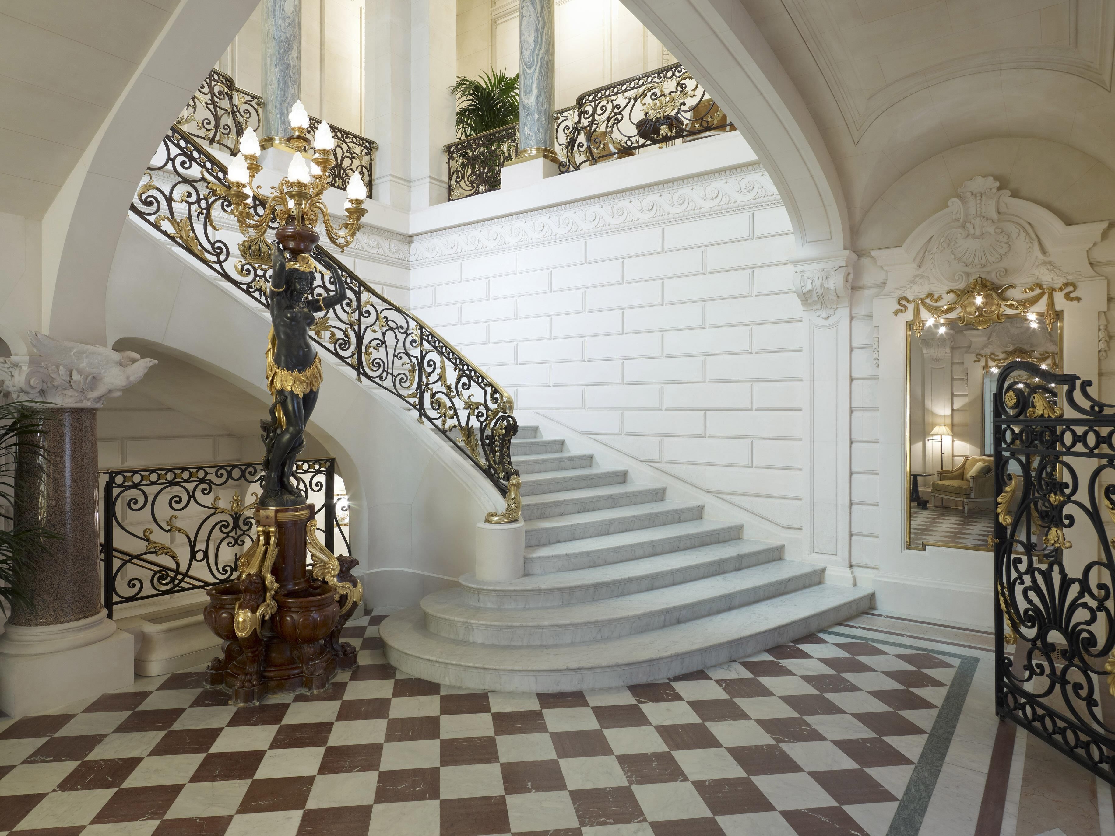 Photo - Shangri-La Paris Hotel