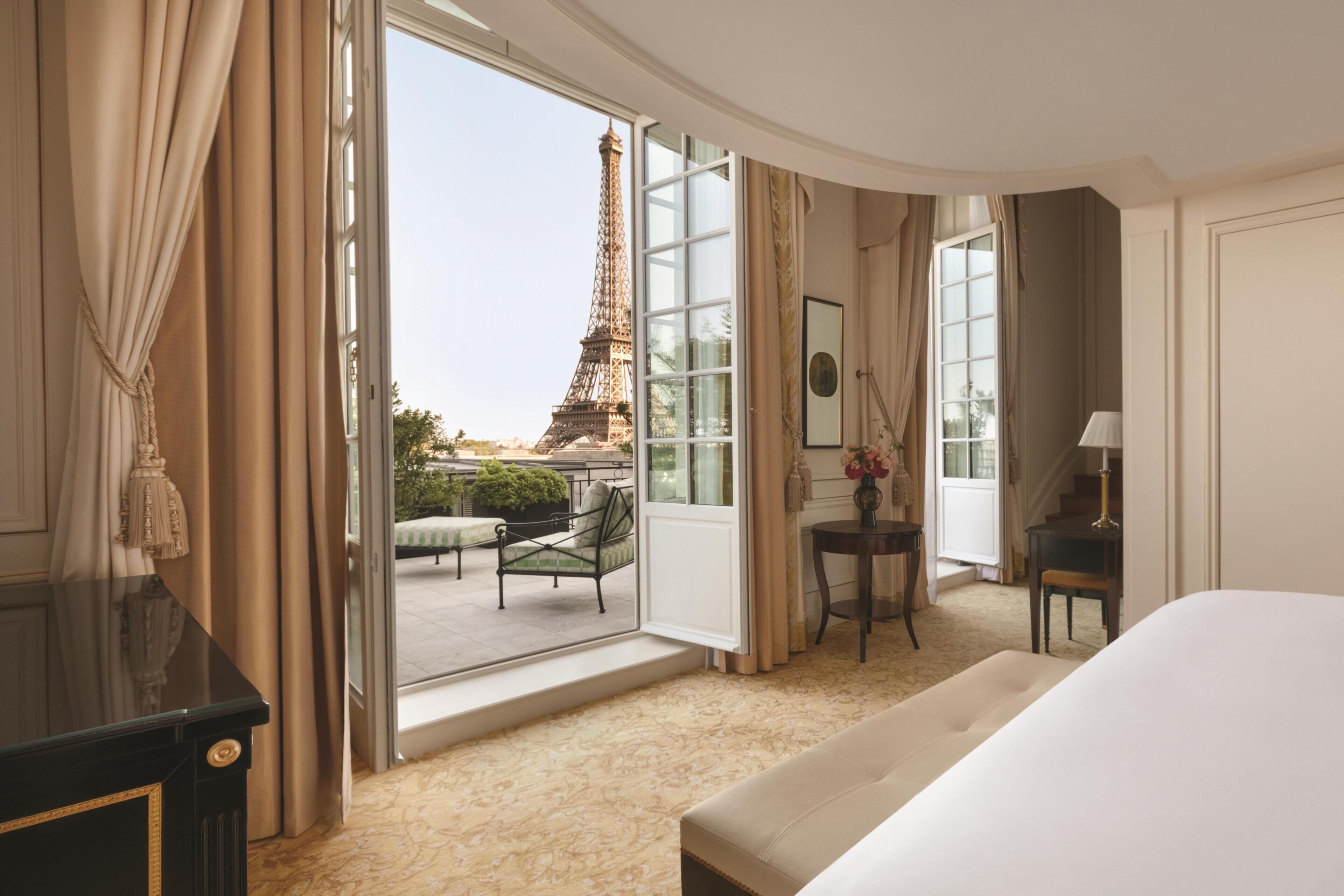 Dúplex, vistas a la ciudad (Duplex Suite, Eiffel View) | 1 dormitorio, sábanas de algodón egipcio, ropa de cama de alta calidad