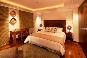 Deluxe Double or Twin Room | Premium bedding, in-room safe, individually decorated