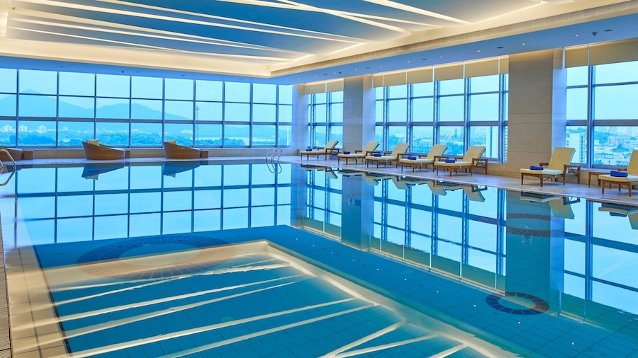 The Westin Nanjing Xuanwu Lake