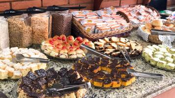 Free daily buffet breakfast