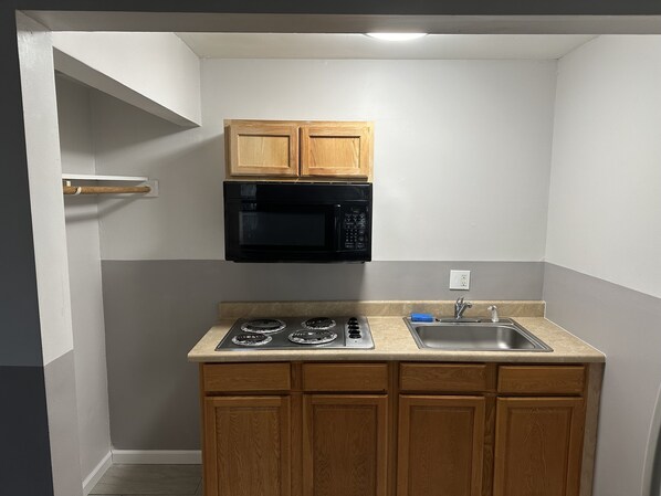 Private kitchen - Sea Palace Motel (Seaside Heights)