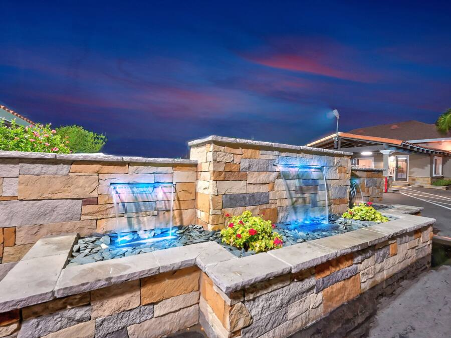 Fachada de la propiedad