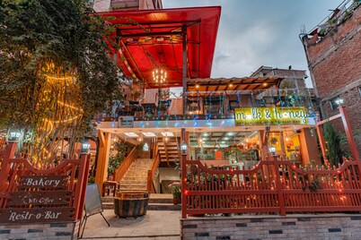 Hotel Manang