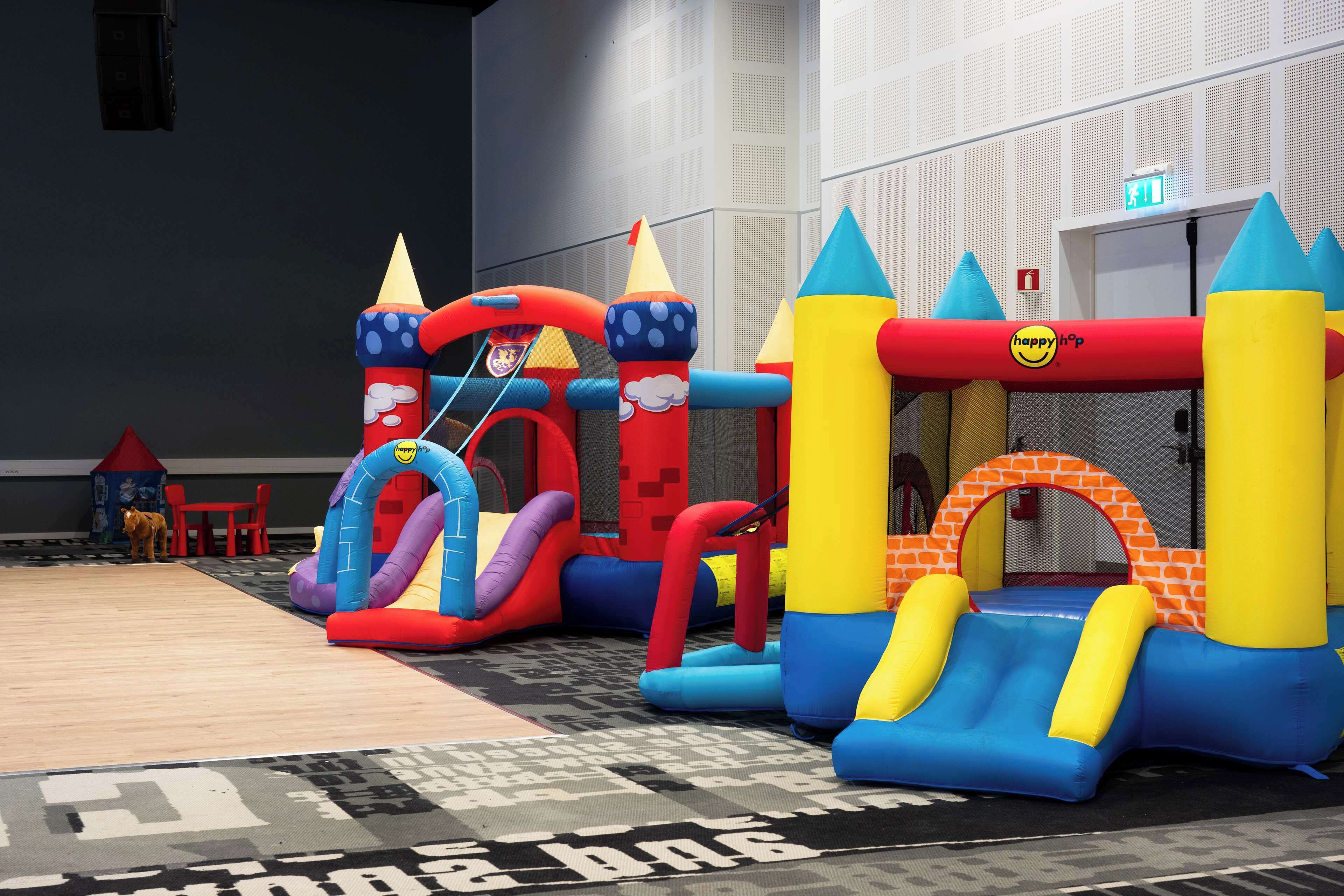 children’s play area – indoor