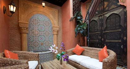 Hotel Art Palace Suites & Spa