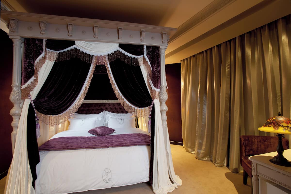 1 habitación, ropa de cama hipoalergénica y camas con efecto memoria