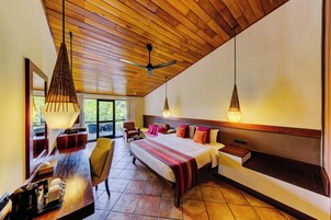 Superior King River View - 10% on F&B, boat rides & Archery, Early/Late Check In/Out (subject) | Fyrir utan