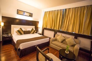 Junior Suite | Minibar, desk, free WiFi