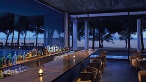 3 间酒吧/酒廊、池畔酒吧