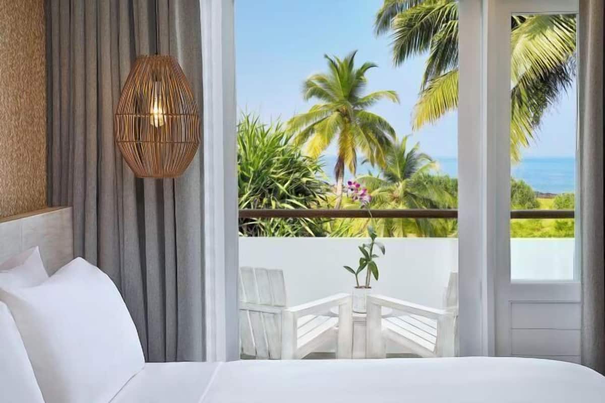 Premium bedding, Select Comfort beds, minibar, in-room safe