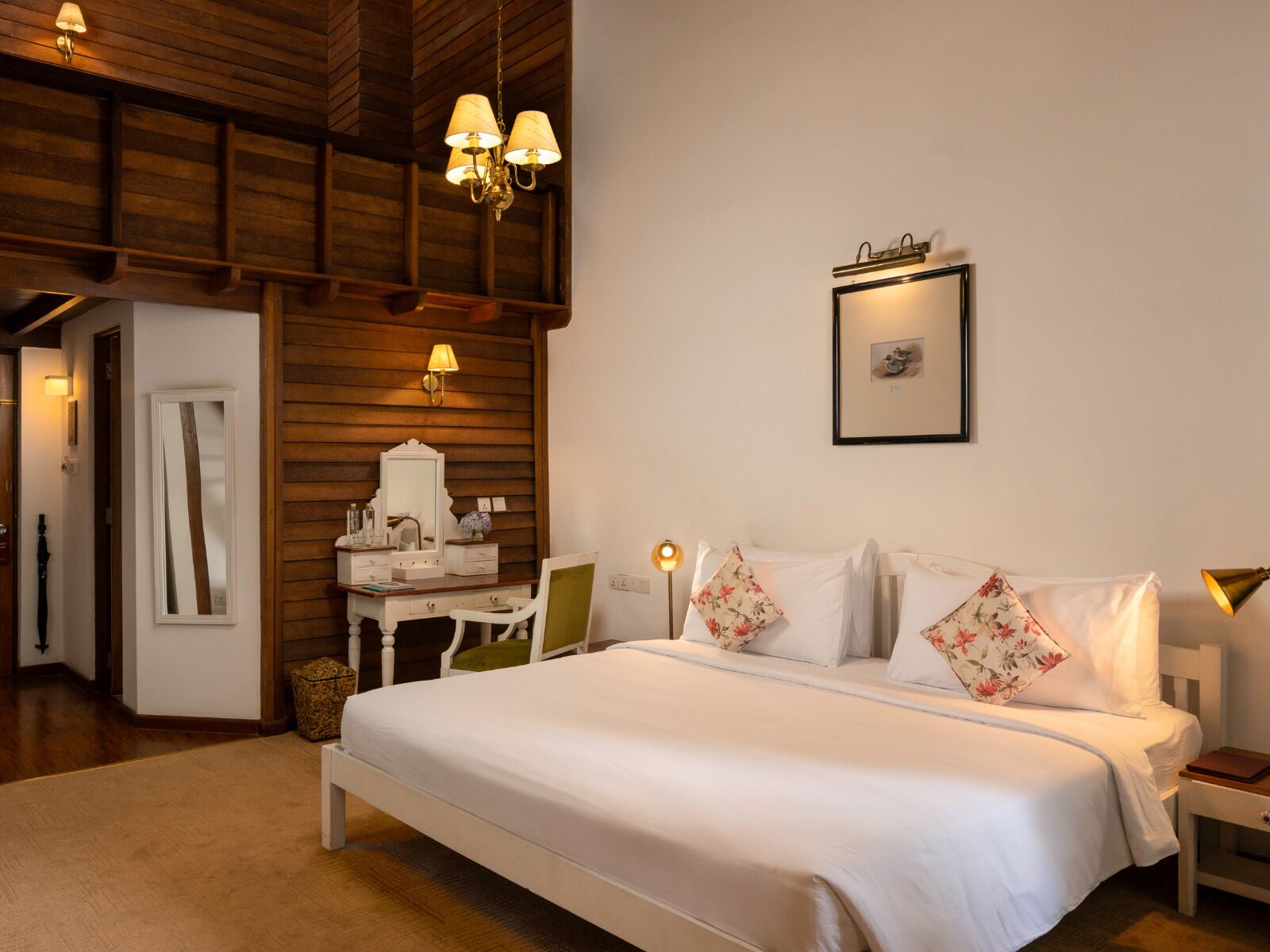 Phòng Deluxe | 1 phòng ngủ, bộ đồ giường cao cấp, két bảo mật tại phòng, bàn 