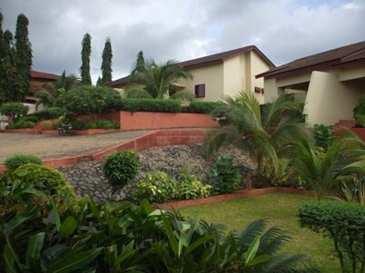 Coconut Grove Miners Lodge