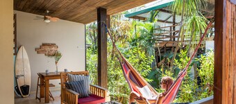 Nautilus Surf & Yoga Villas Santa Teresa