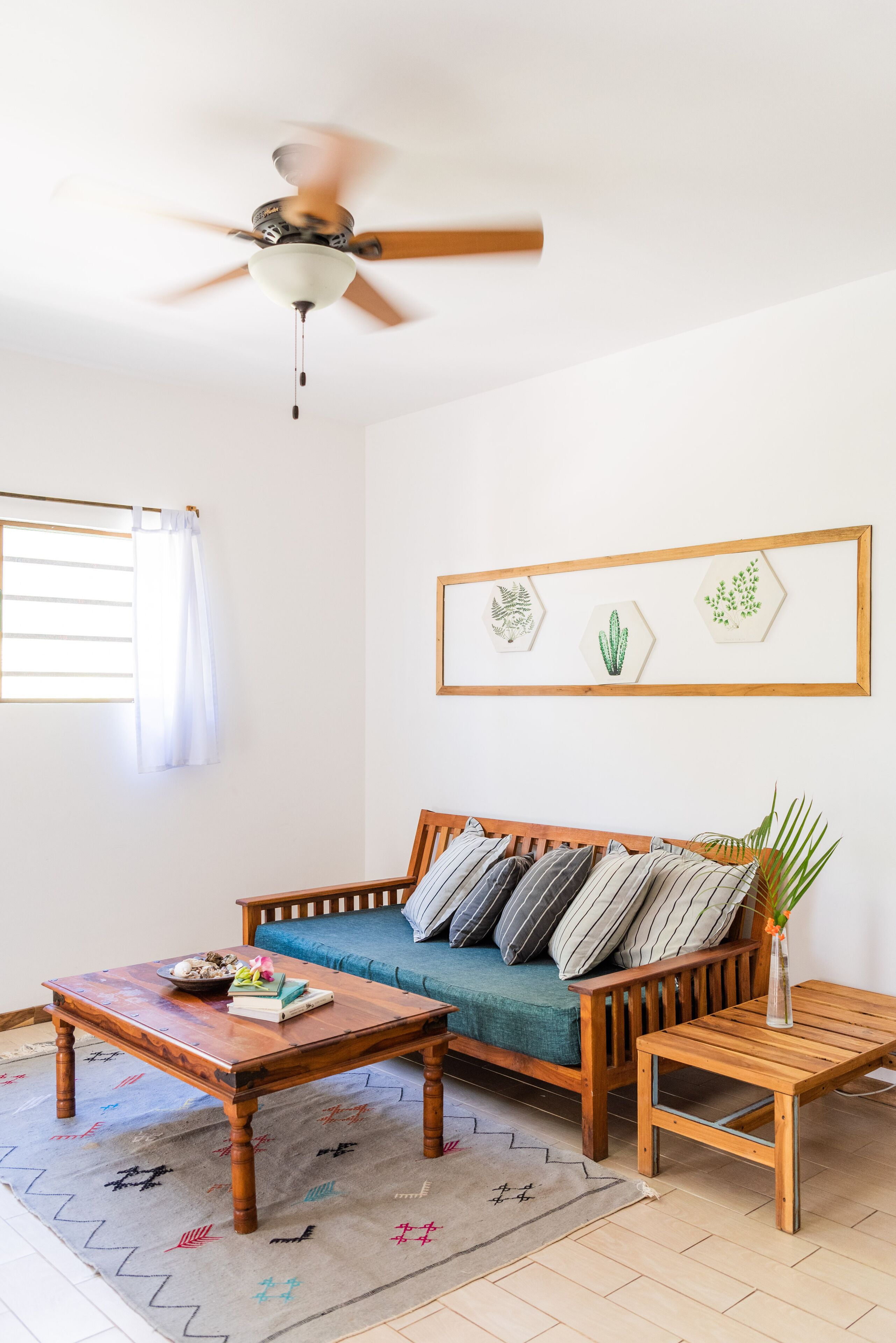 standard villa, 1 bedroom, terrace | living room | lcd tv