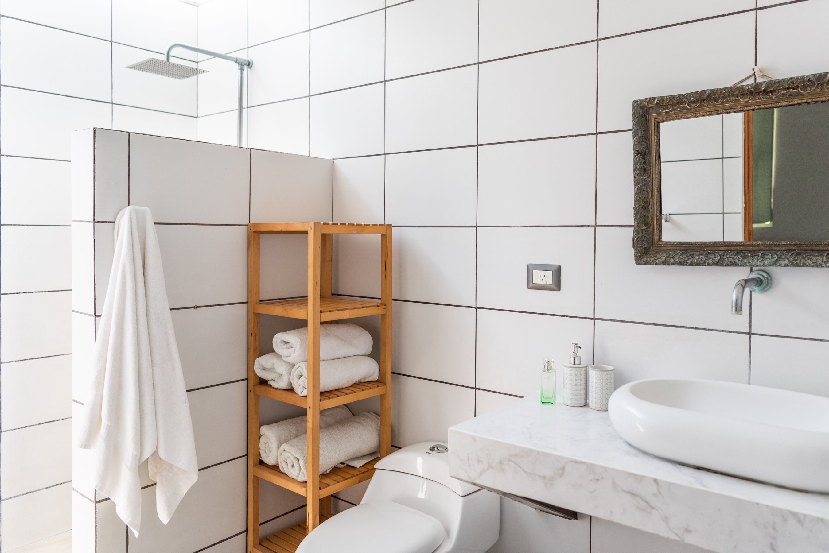 superior villa, 2 bedrooms, terrace | bathroom | shower, free toiletries, towels