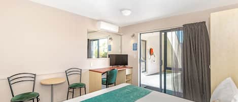 Studio supérieur | 1 chambre, ameublement unique, bureau