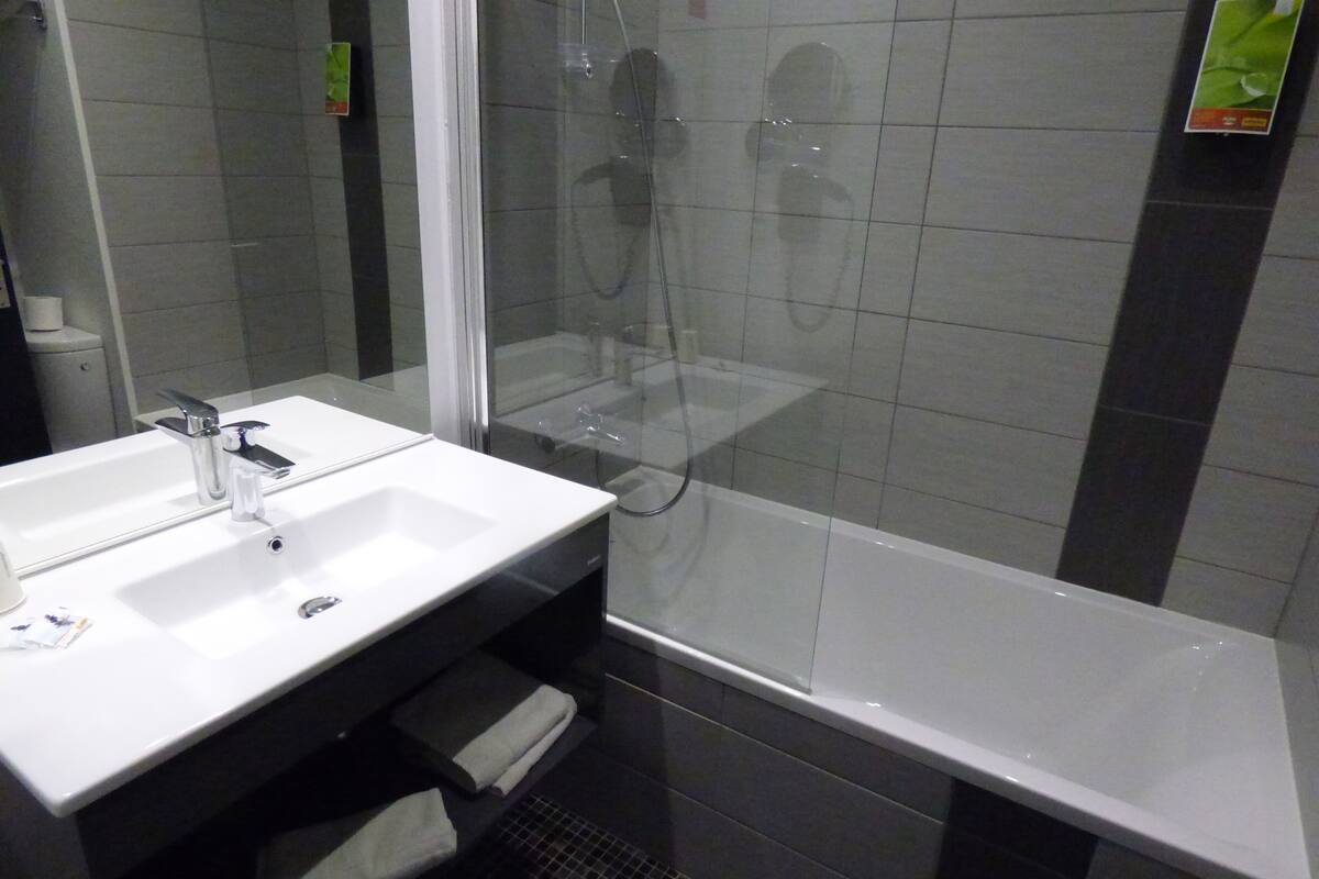 double room | bathroom | hair dryer, towels