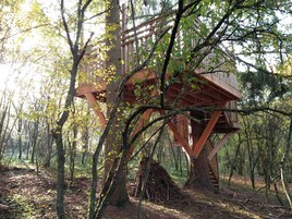 Área de juegos infantiles al aire libre