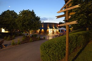 Fachada de la propiedad