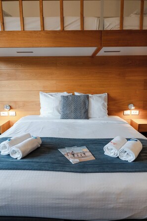 Comfort Quadruple Room, 1 Bedroom | Desk, blackout drapes, free cribs/infant beds, free WiFi - Mont-des-Pins Dennenheuvel (Durbuy)