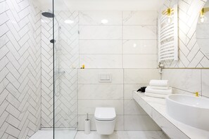 Bathroom - P&J Apartments (Kraków)