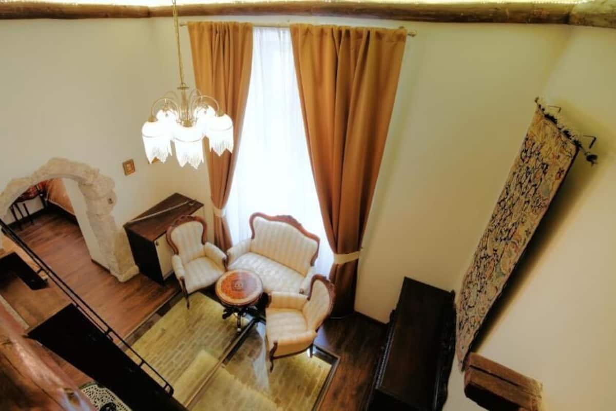Royal Apartment, Mezzanine (Grodzka Street) | 1 bedroom, desk, laptop workspace, iron/ironing board