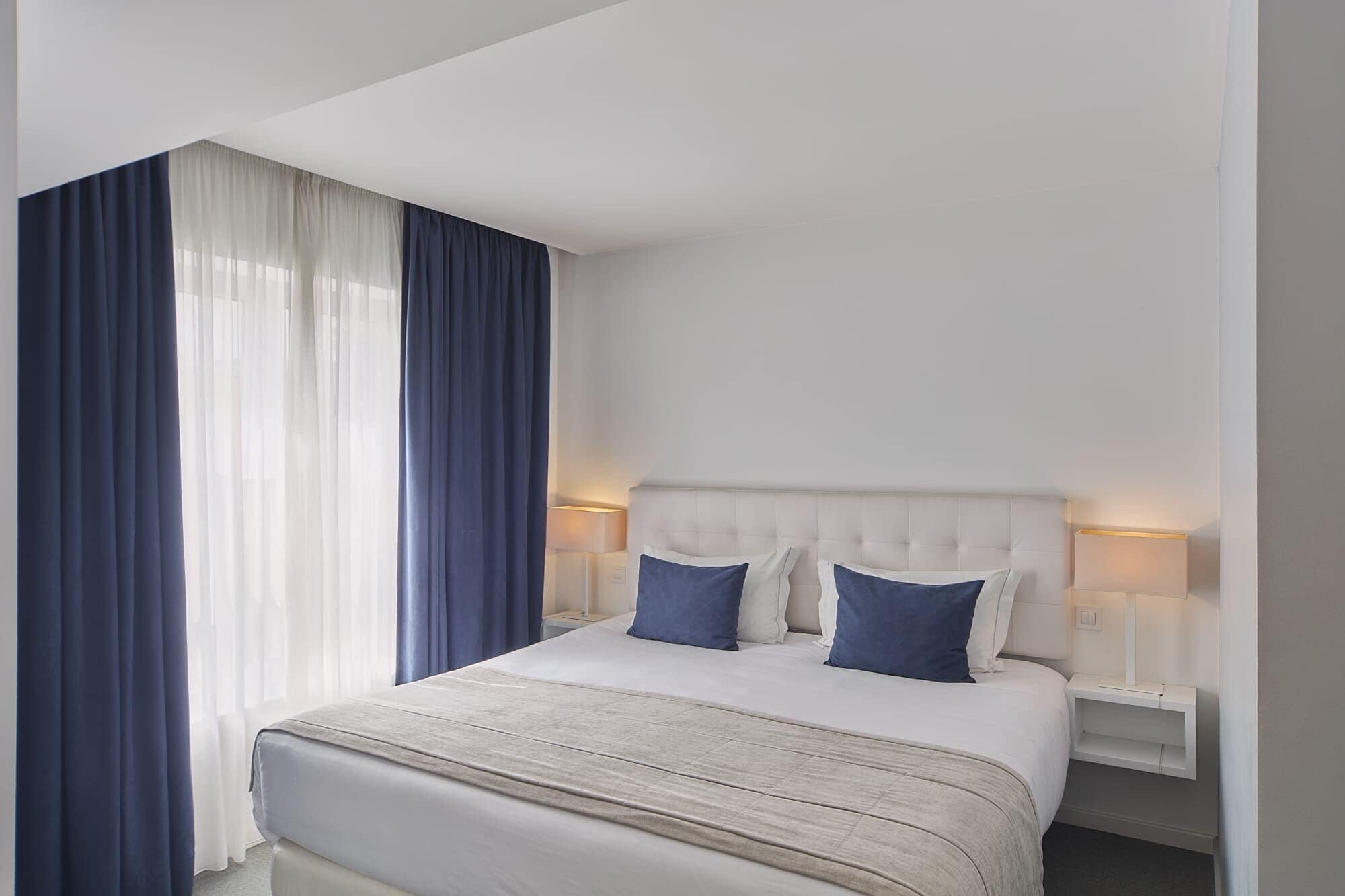 Colchones con efecto memoria y minibar 