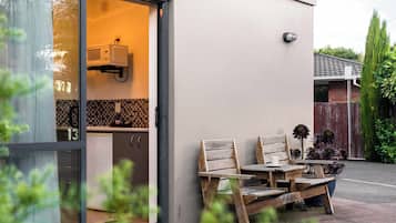 Premier Studio with Large Bath | Select Comfort beds, desk, soundproofing, iron/ironing board