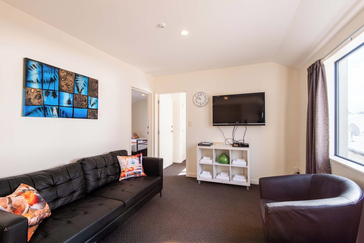 Apartment, 3 Bedrooms (Spa) | Living area | Flat-screen TV, DVD player