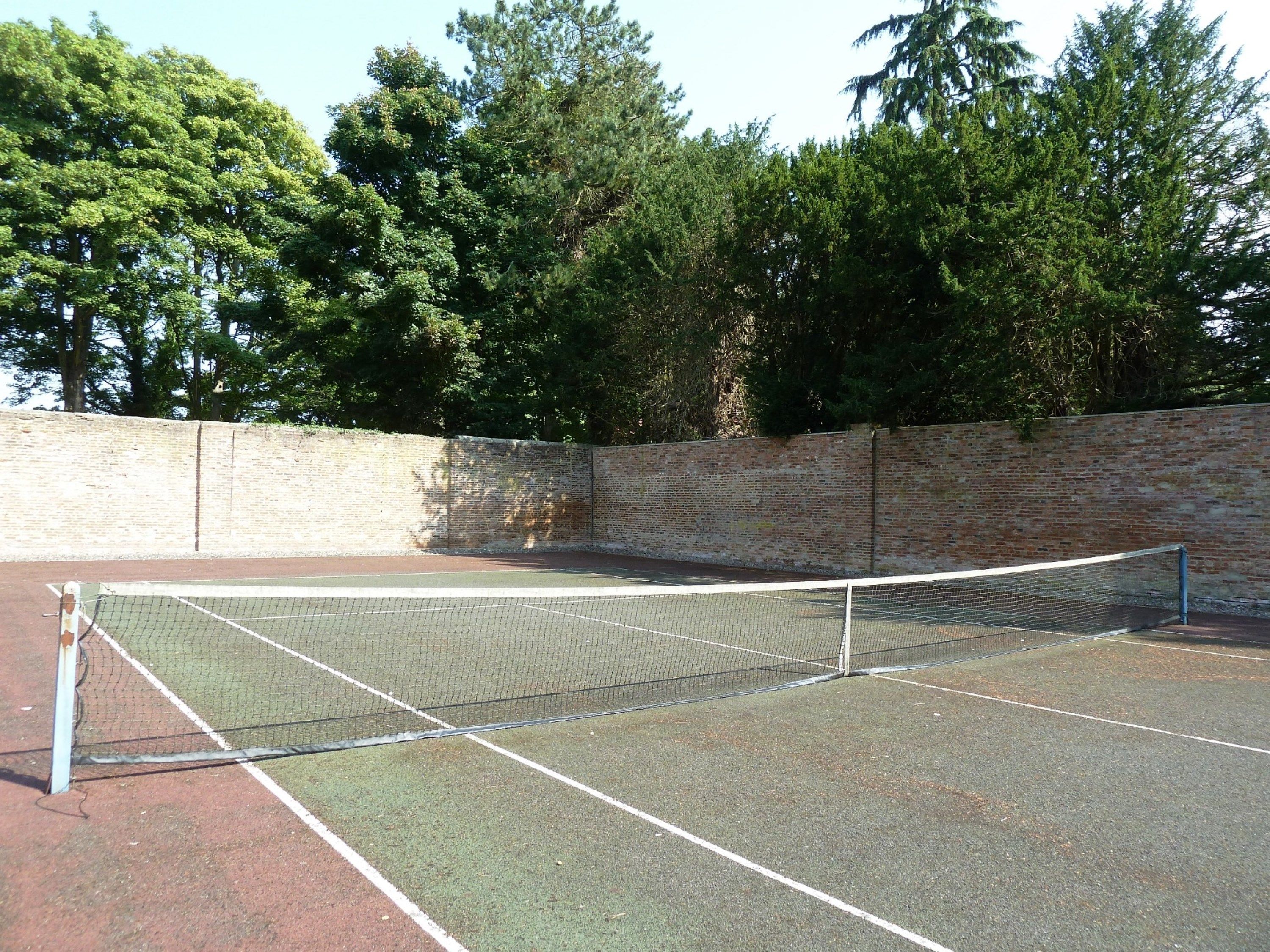 tennis court