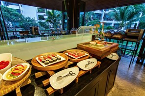 Buffet breakfast for a fee