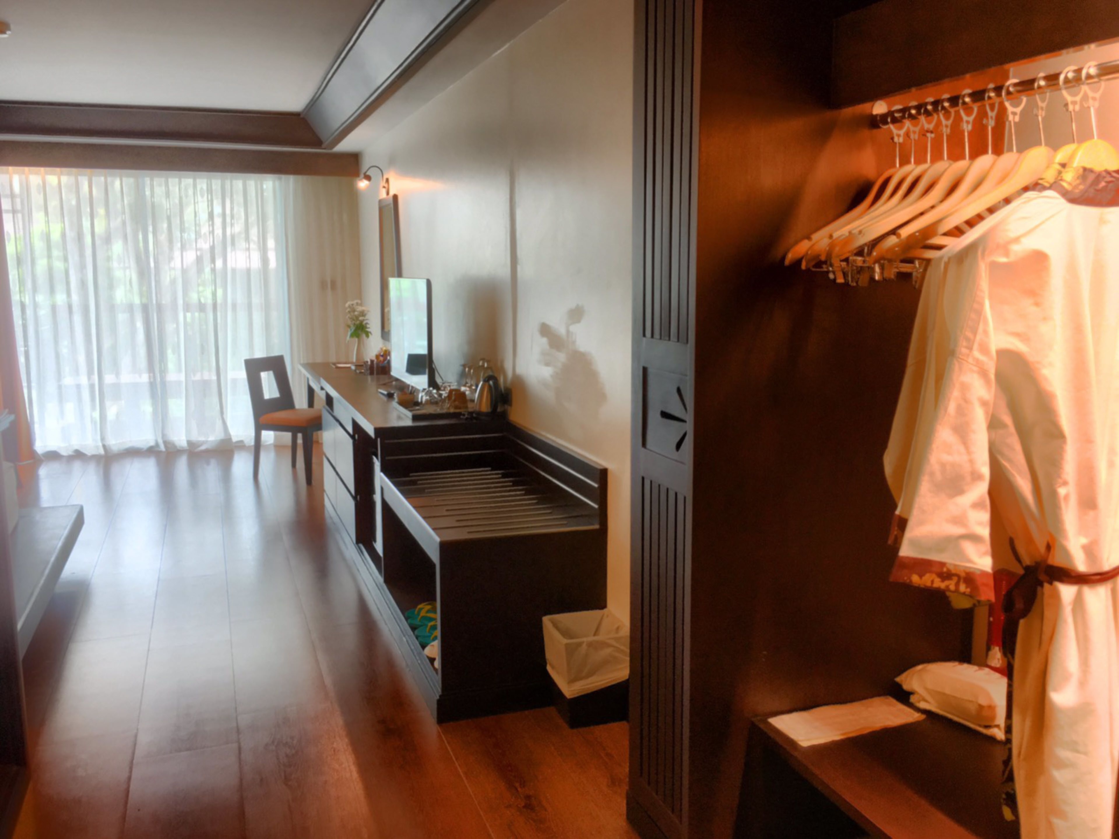 deluxe room | room amenity