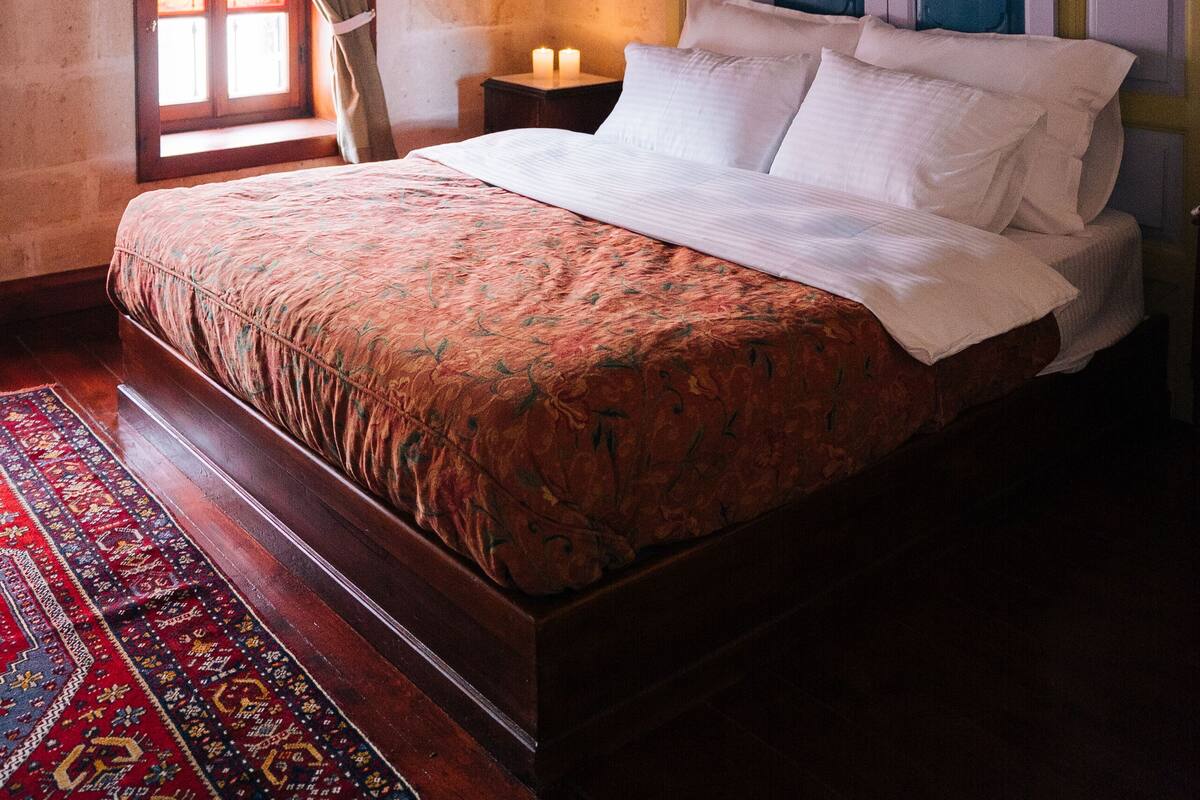 family room | 1 bedroom, in-room safe, soundproofing, iron/ironing board