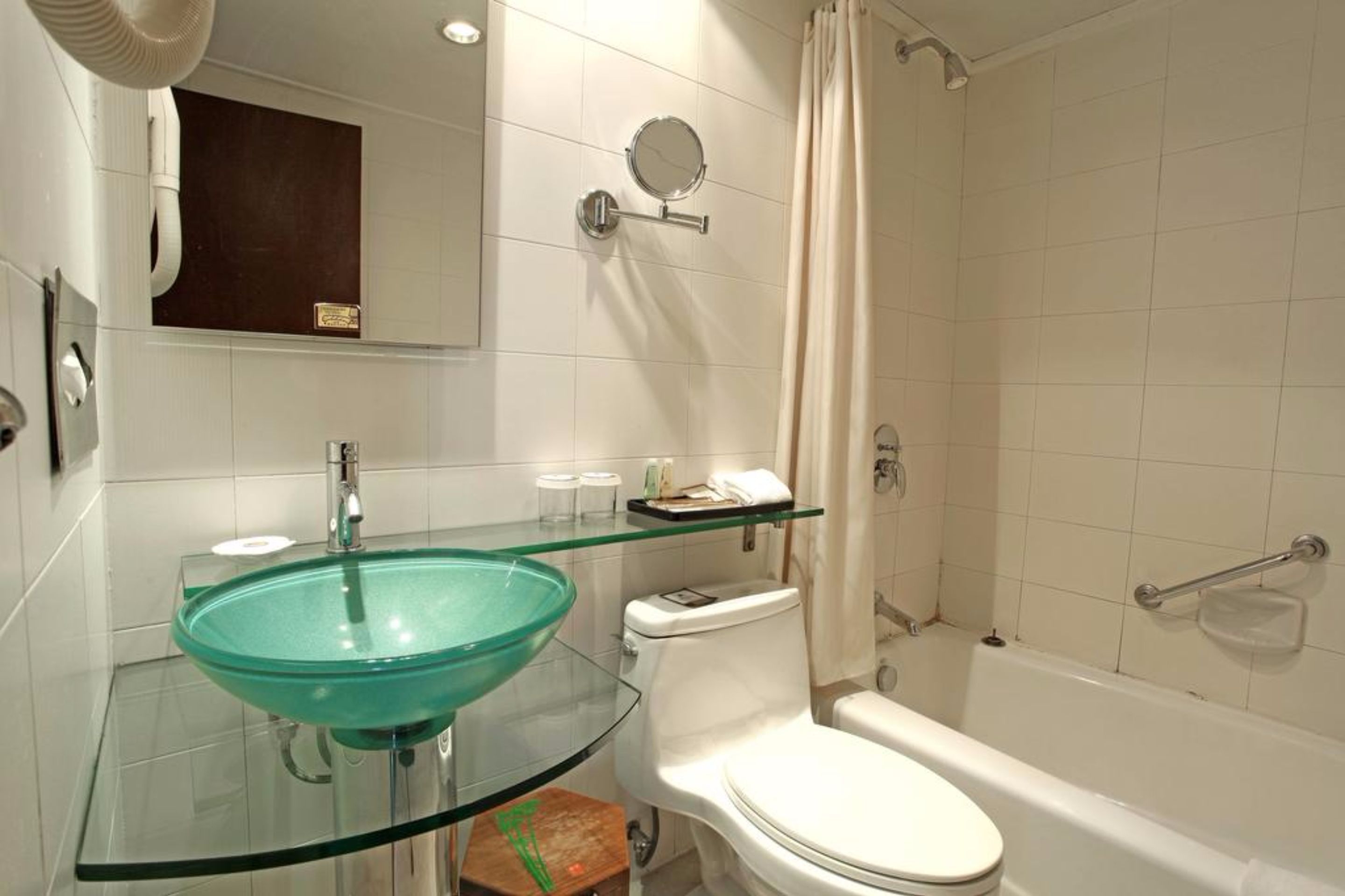 shower, free toiletries, hair dryer, bathrobes