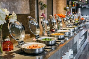 Breakfast (CNY 50 per person) - Ramada by Wyndham Xian Bell Tower (Xi'an)