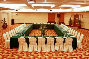 Unclassified image, 3 of 94, button - Century Palace Hotel (Huizhou)