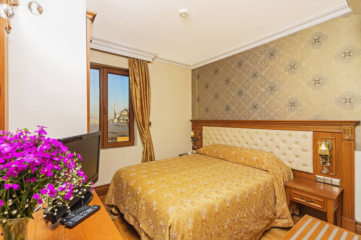 Ropa de cama de alta calidad y minibar