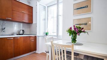 Comfort Apartment (Diana) | In-room dining