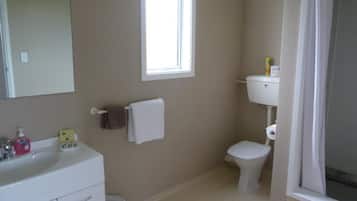 Apartment, 1 Bedroom (2 people) | Bathroom