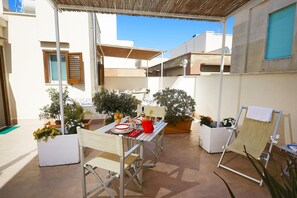 Terrace/patio - Rosa dei Venti Appartamenti (Trapani)