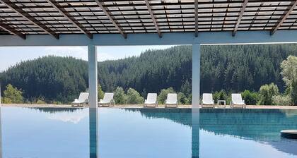 Pinerose Resort