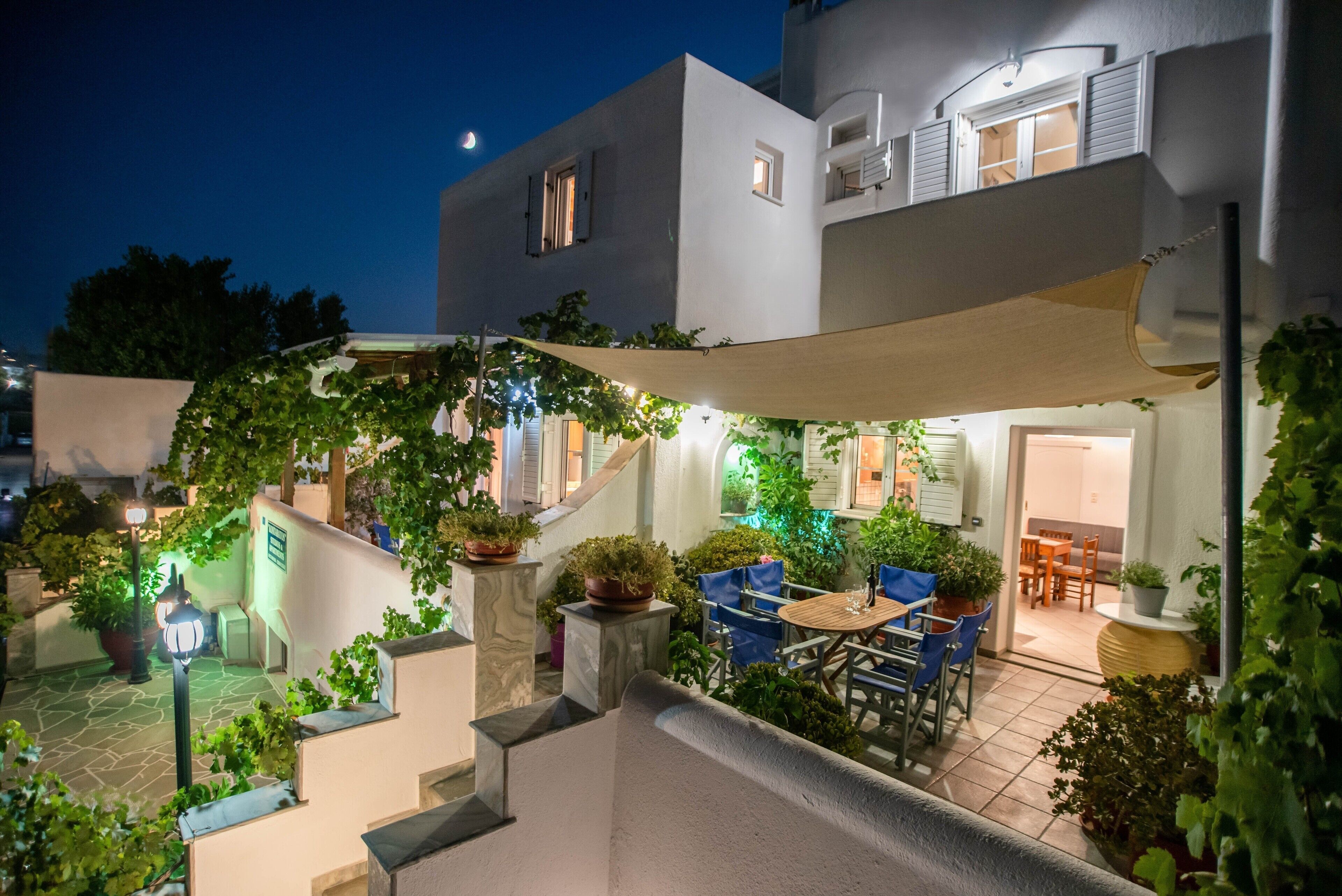 Standard-Apartment, 2 Schlafzimmer, Nichtraucher, Veranda (First Floor, 6-7 adults) | Individuell dekoriert, individuell eingerichtet, kostenloses WLAN